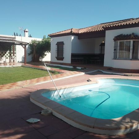 Agradable Chalet Con Piscina Para Escapadas. Чиклана де ла Фронтера Екстериор снимка
